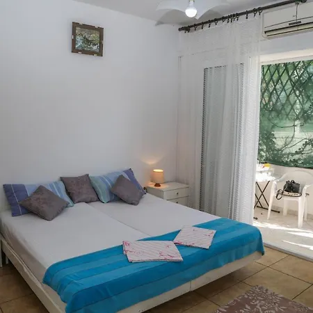 Butkovic 3* Hvar Town